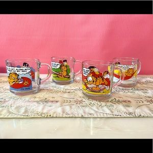 Vintage 1978 Garfield Cups - Set of 4